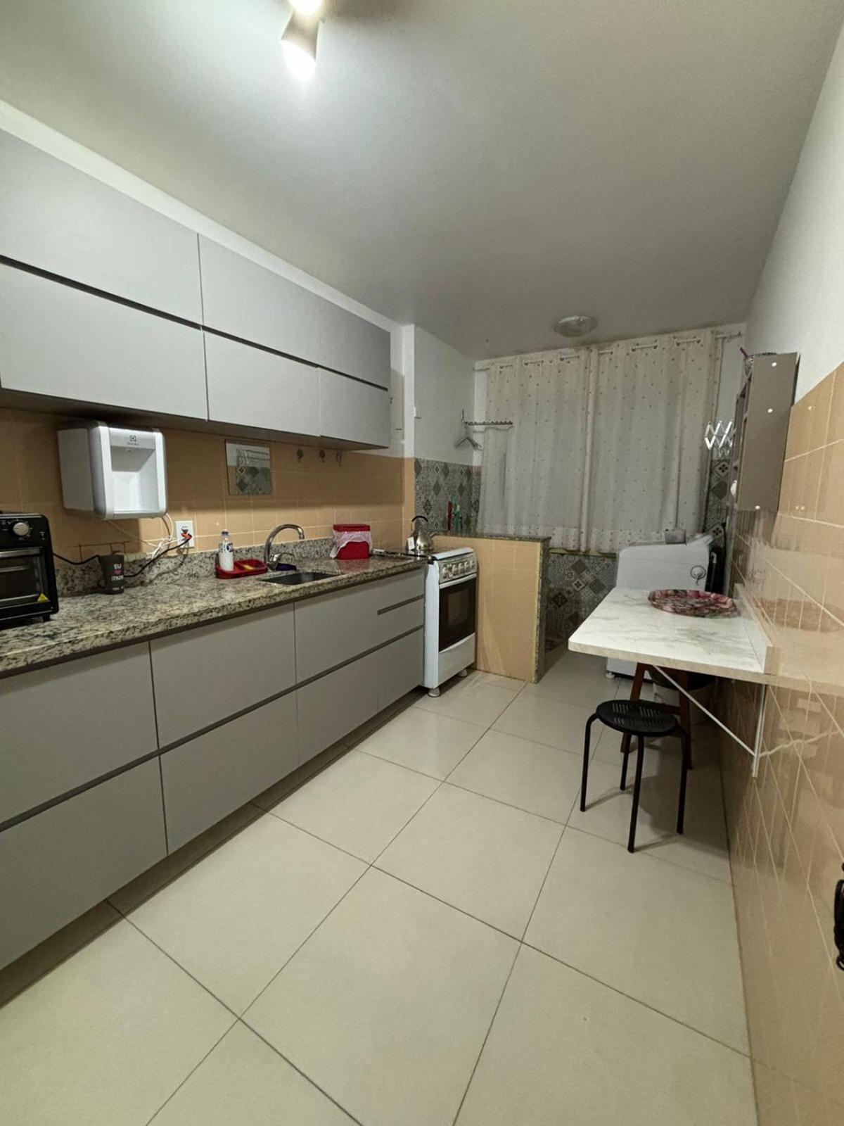 Quadra Mar, 1 Dos Quartos Com Ar-condicionado , Barra Sul Apartamento