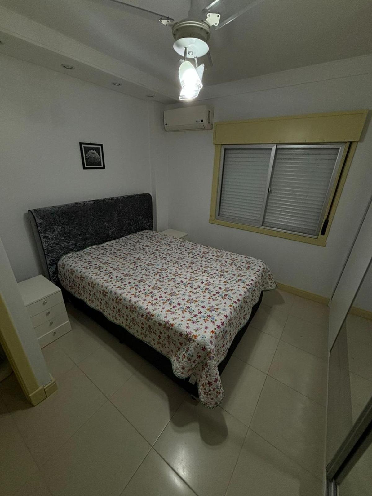 Quadra Mar, 1 Dos Quartos Com Ar-condicionado , Barra Sul Apartamento *