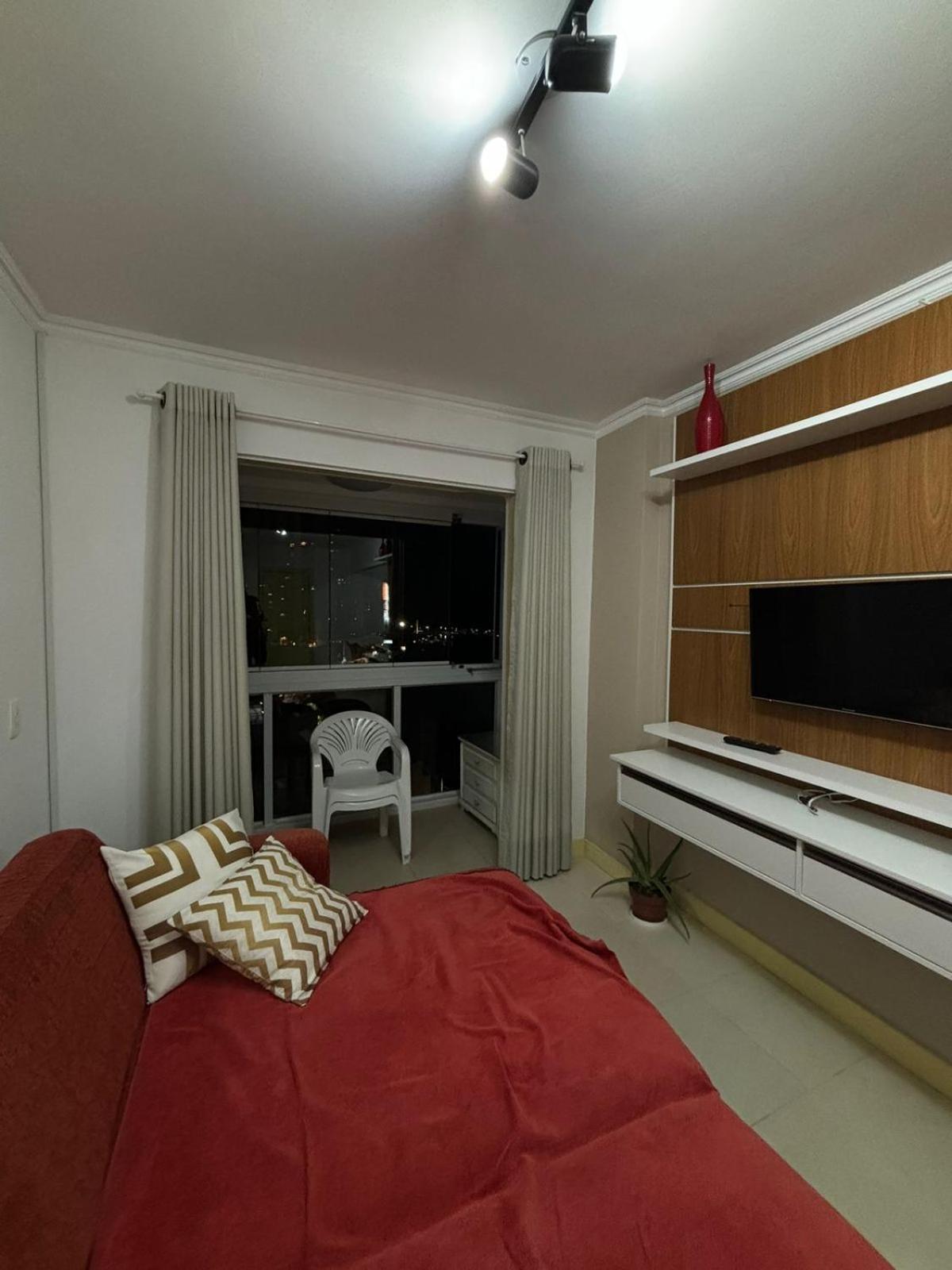 Quadra Mar, 1 Dos Quartos Com Ar-condicionado , Barra Sul Apartamento