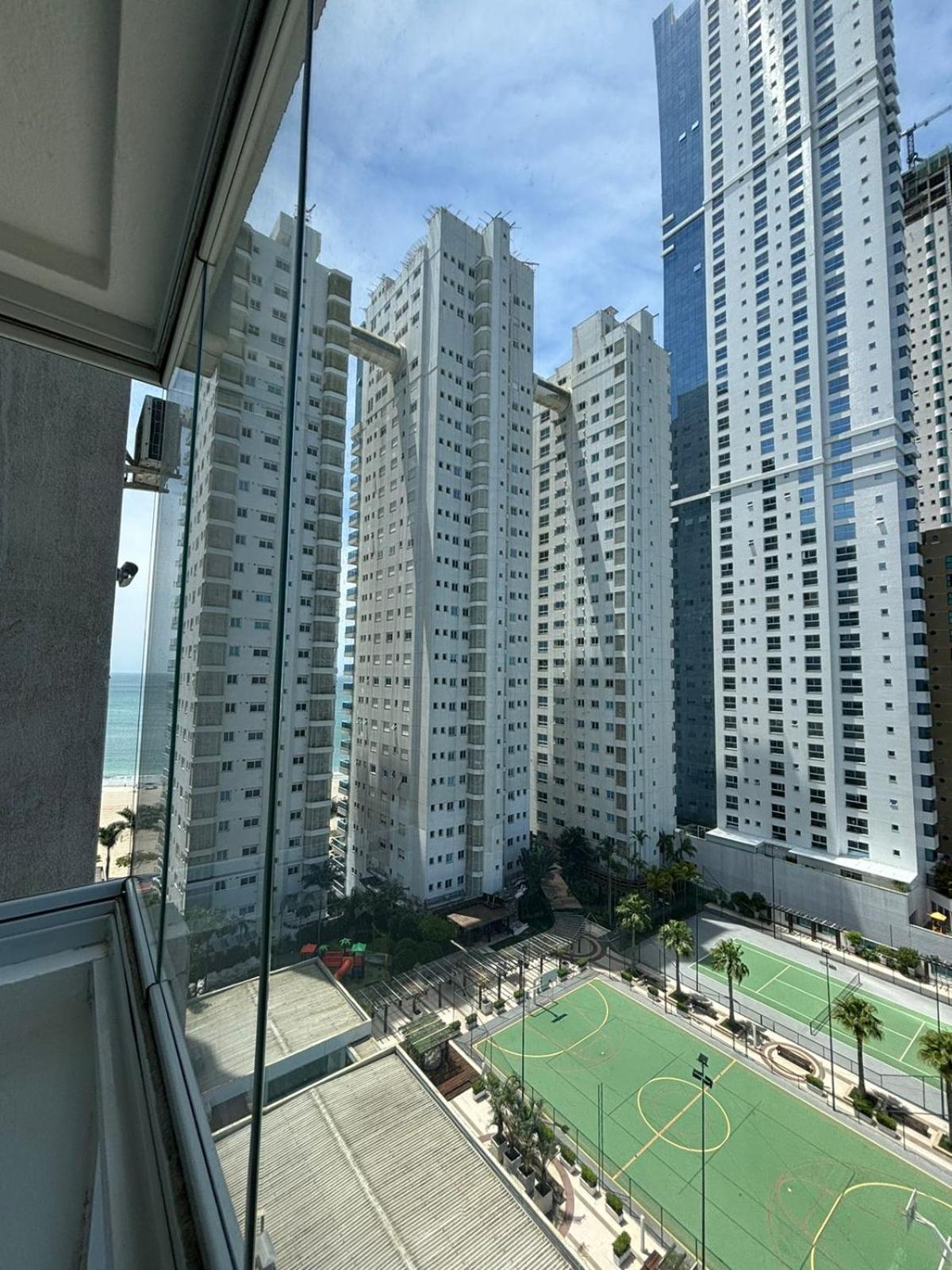 Apartamento Quadra Mar, 1 Dos Quartos Com Ar-condicionado , Barra Sul