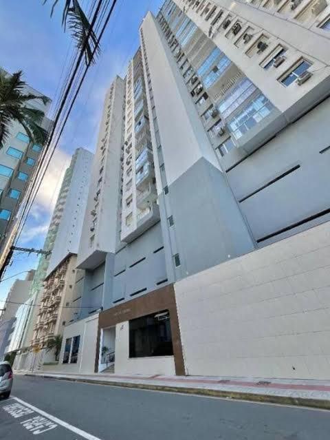 Apartamento Quadra Mar, 1 Dos Quartos Com Ar-condicionado , Barra Sul *